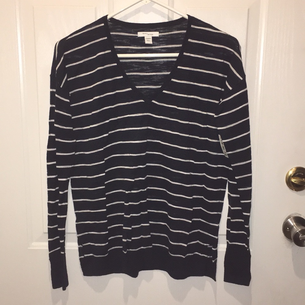 New Women’s Navy/White Liteweight Knit Long Sleeve Stripe Shirt XS/Small/Med/Lrg